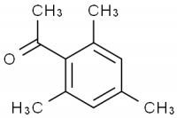 MC70445 2-Acetylmesitylene 1667-01-2 2',4',6'-三甲基苯乙酮